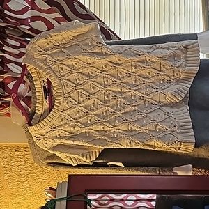 Tommy Hilfiger sweater